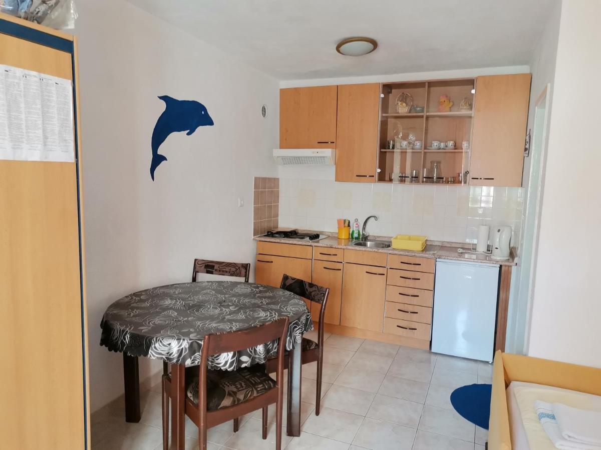 Apartments Radonic Хвар Екстер'єр фото
